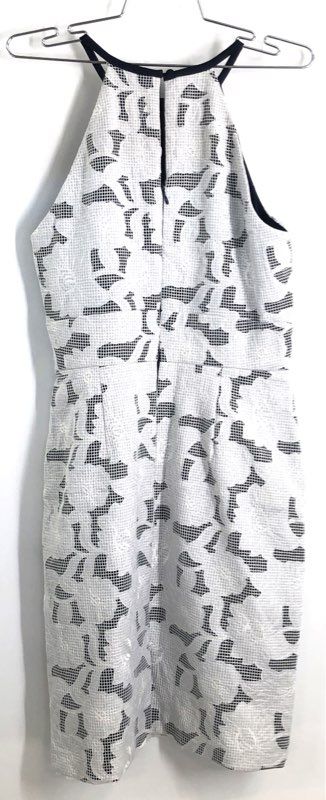 Katherine Kelly Women's Halter Dress White Floral Eyelet Navy Trim Size 8