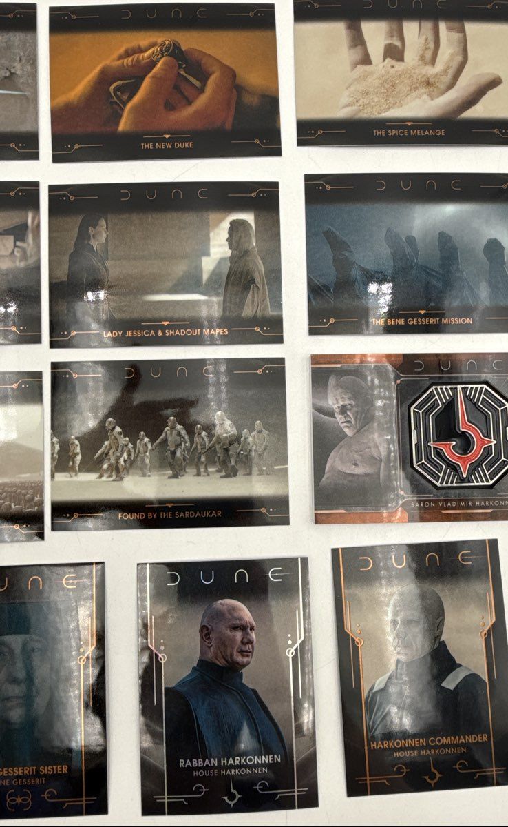 2025 Topps Chrome Dune Trading Card Lot 19 Cards Harkonnen Medallion See Photos
