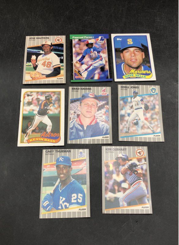 Lot Of Baseball MLB Cards. Medium Box, Unsorted