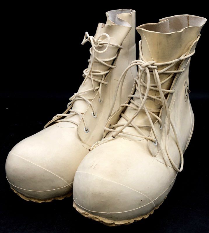 AirBoss Military Extreme Cold Weather White Rubber Bunny Boots Size 12W