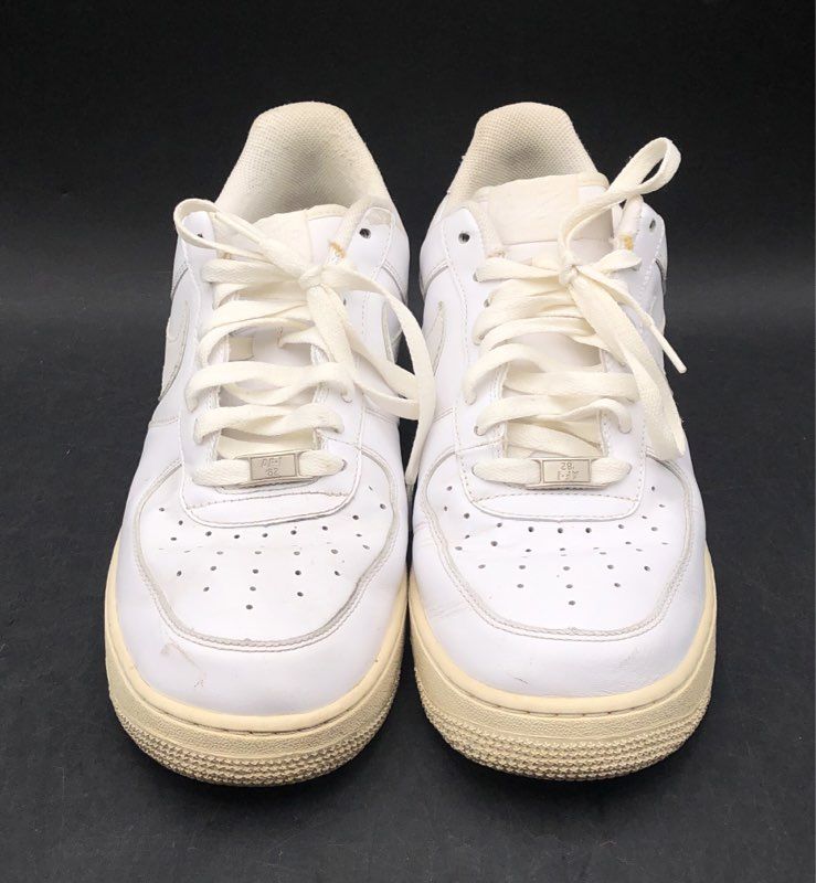 Nike Air Force 1 Low 07 Triple White Leather Sneakers Size 10.5