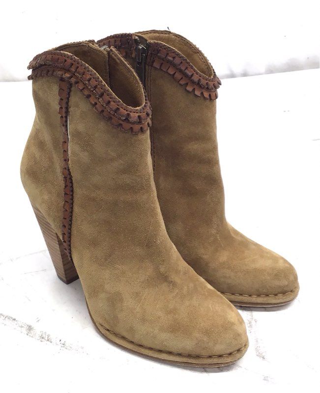 Frye Diana Tan Suede Whipstitch Ankle Booties Women's Size 7.5M
