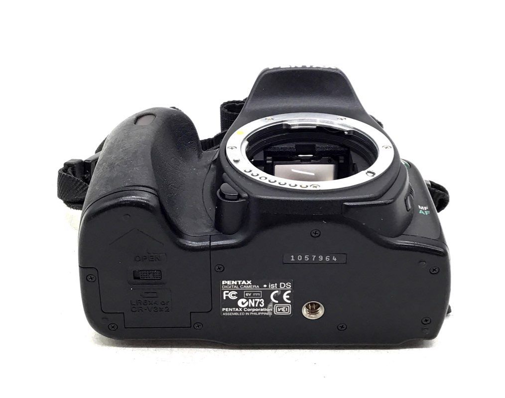 Pentax *ist D 6.1 MP Digital SLR Camera With Strap