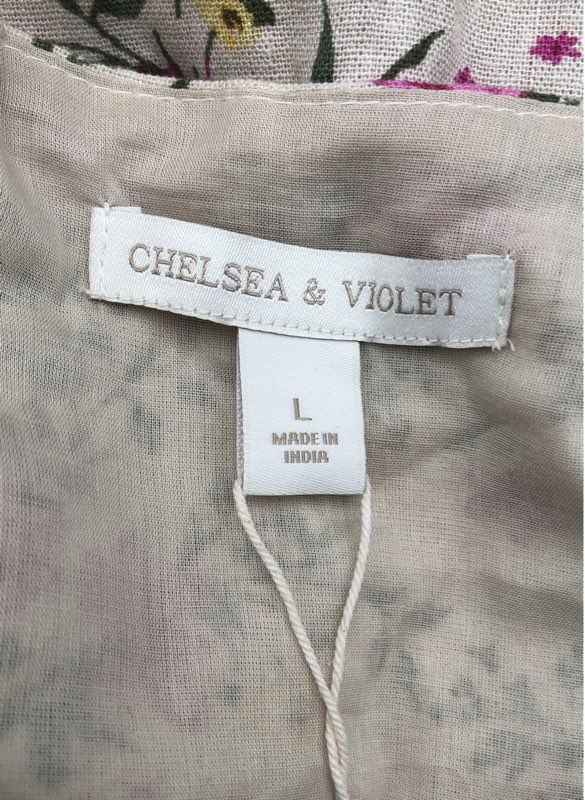 NWT Chelsea & Violet Women's Multicolor Floral One-Piece Romper - Size L