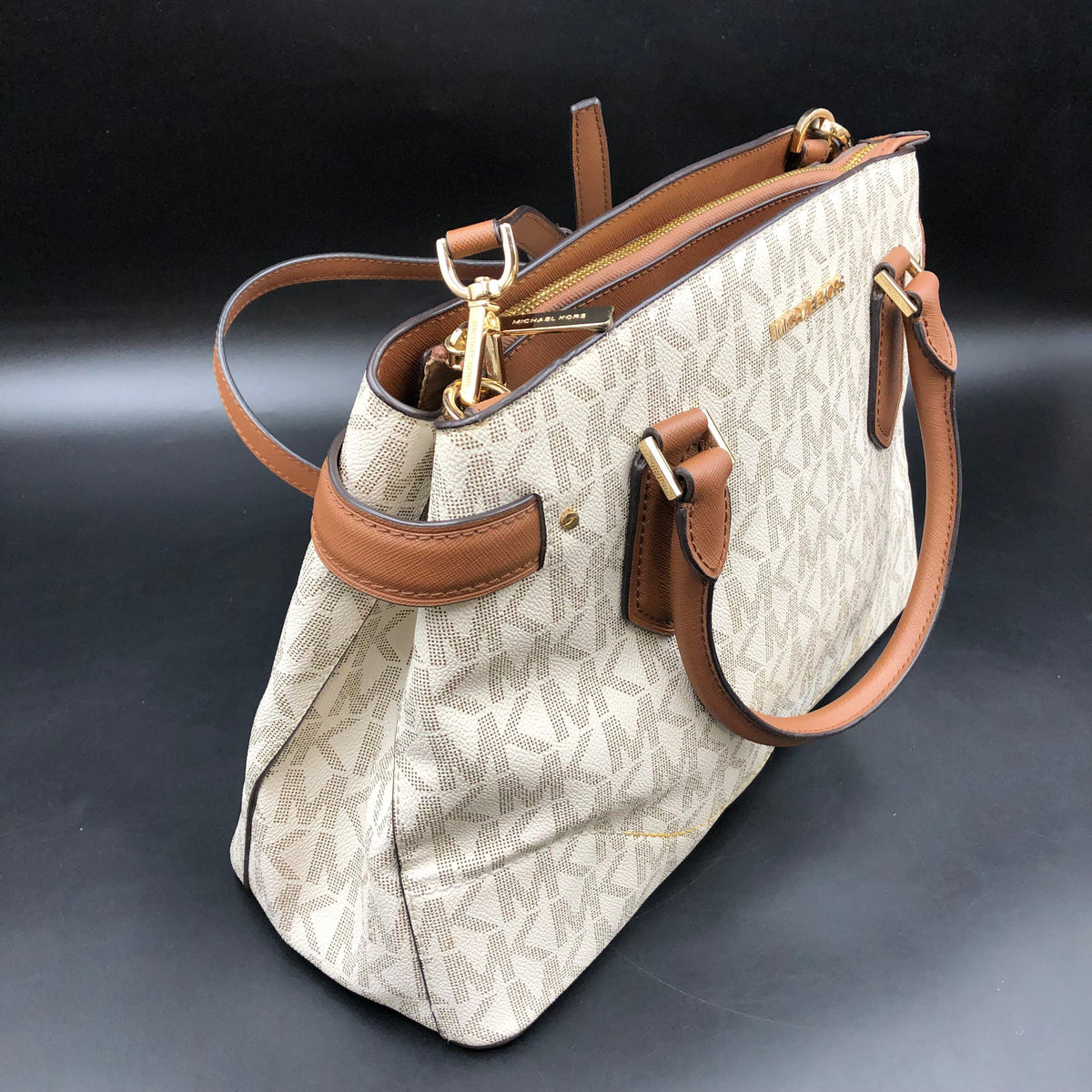 Michael Kors Ivory Brown Jet Set Logo Shoulder Satchel Bag Gold Hardware COA