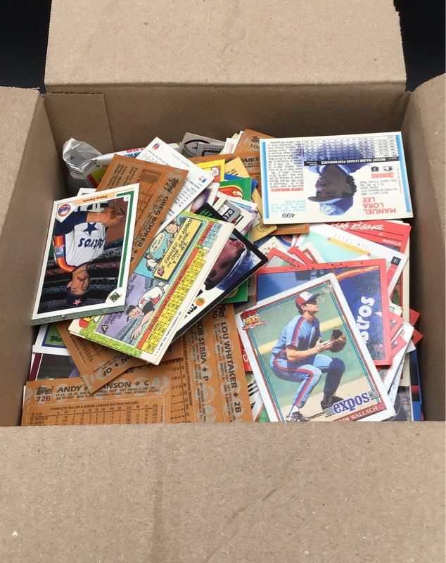 6.7 lbs. Lot of Baseball MLB Trading Cards. Medium Box, Unsorted