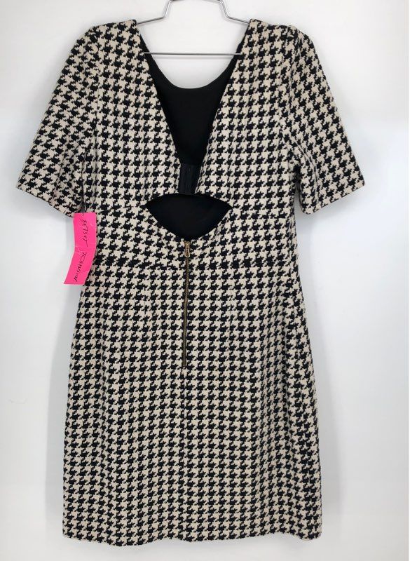 NWT Betsy Johnson Women&#39;s Black White Houndstooth Back Zip Sheath Dress- Size 12