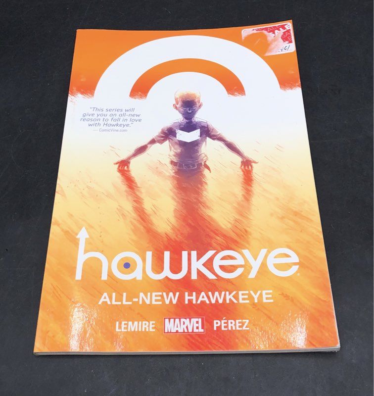 Graphic Novel Lot Marvel Hawkeye Moon Girl 2010s Superhero 5 Books