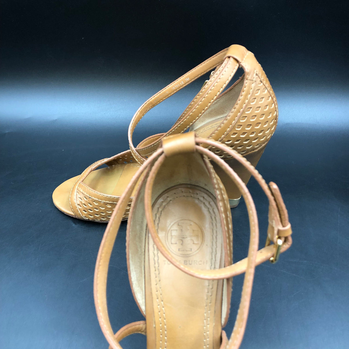Tory Burch Gigi Light Brown Leather Peep Toe Wedge Sandals Size 7 COA