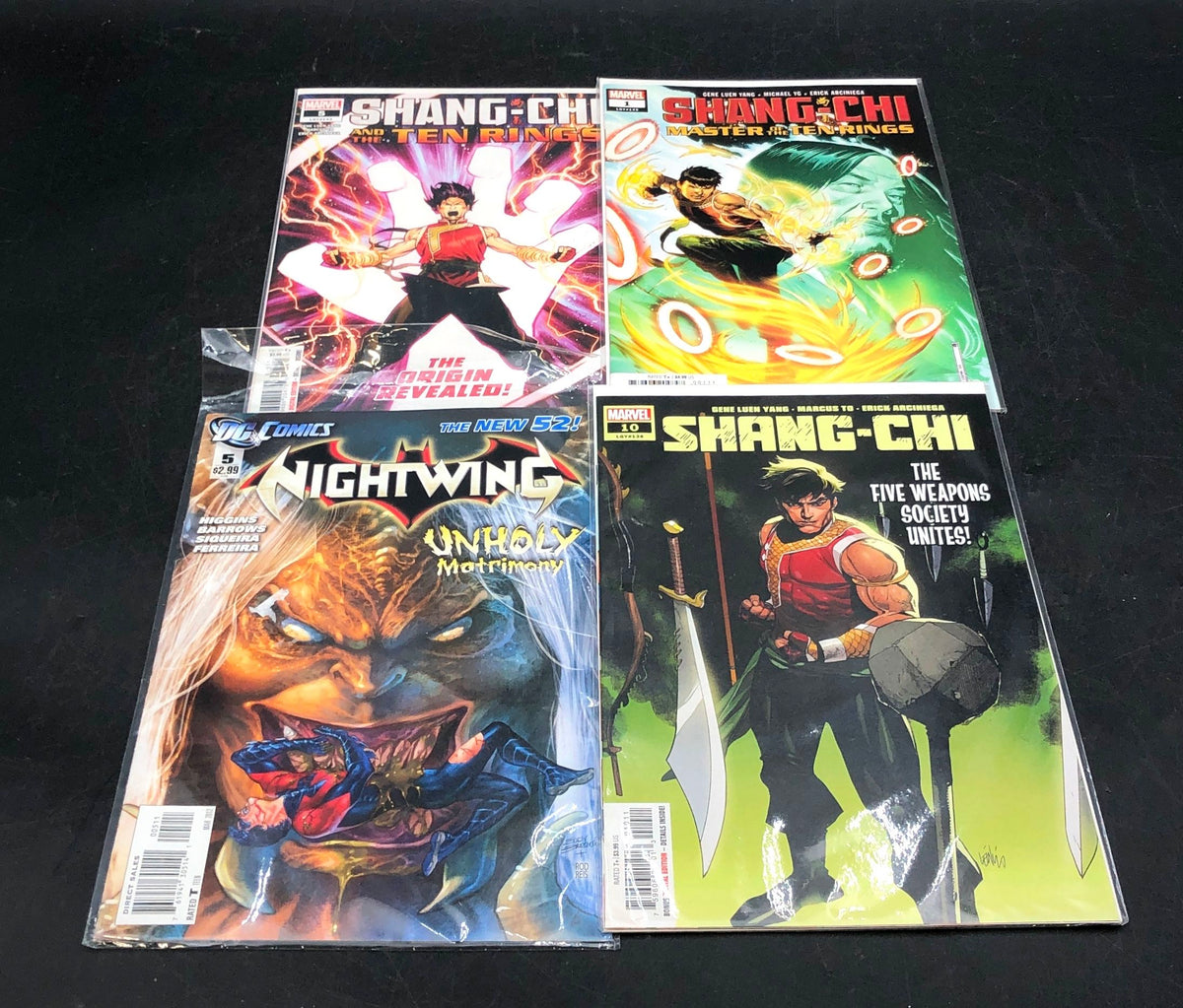 Comic Book Lot Marvel DC Modern Age Superhero Approx 23 Comics