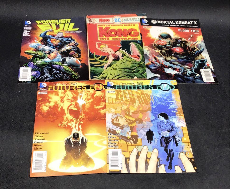 DC Comics Lot of 21 Mixed Era Bronze to Modern Age Superhero Books