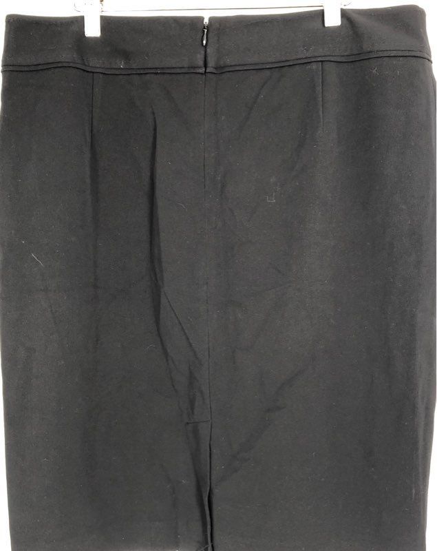 NWT Atelier Women&#39;s Black Slit Back Zip Straight &amp; Pencil Skirt - Size 14