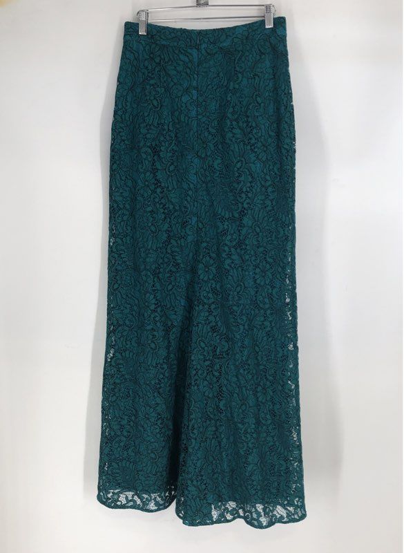 Belle Badgley Mischka Women's Green Floral Lace Maxi Skirt - Size 6