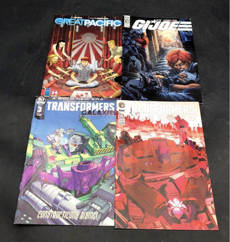 Comic Book Lot Marvel Image IDW Star Wars 1990s-2020s Mixed Superhero 25 Comics