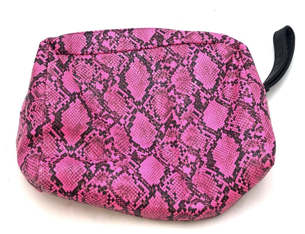 Steve Madden Pink Snakeskin Print Wristlet Pouch Bag Matte Black Hardware