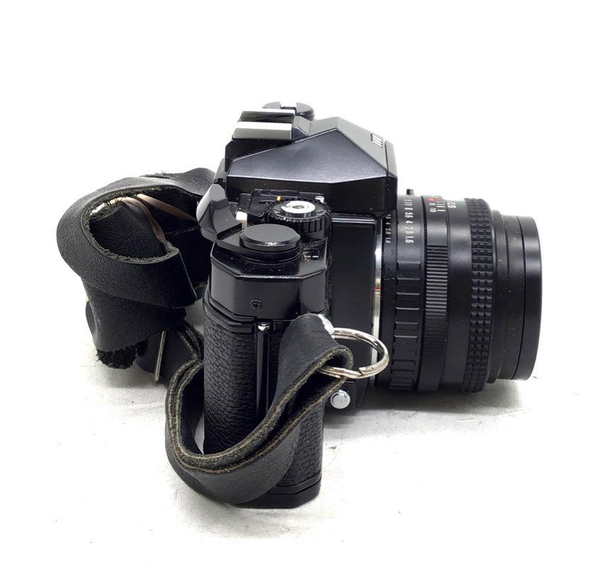 Vintage 70s Fujica AX-3 35mm SLR Film Camera X-Fujinon 50mm Lens & Case