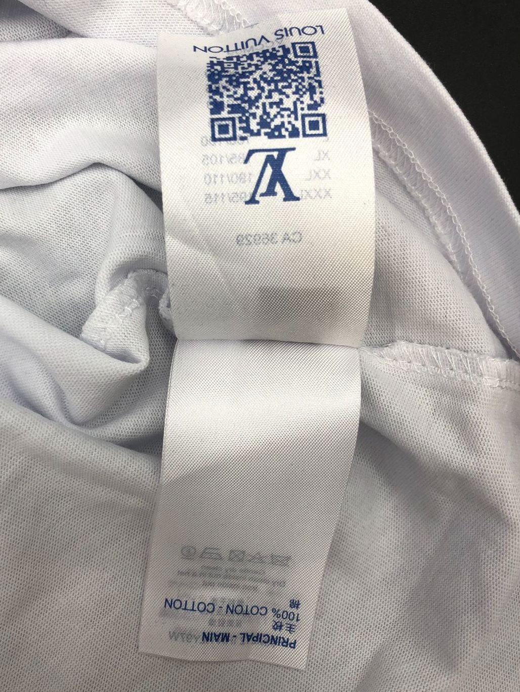NWT Louis Vuitton Inspired Men's White T-Shirt with Back Monogram Print - Sz 2XL