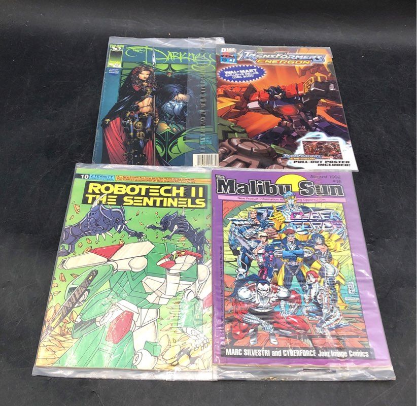 Comic Book Lot Mixed Publishers 1970s-2020s Superhero Sci-Fi 20 Comics