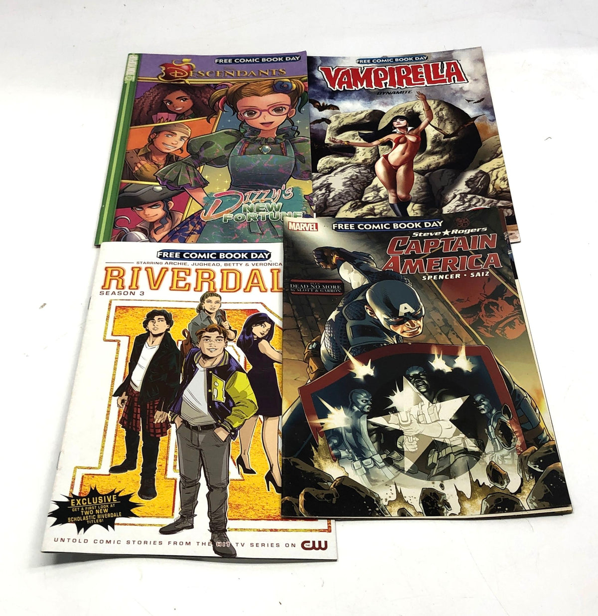 Comic Book Lot Marvel DC Image Modern Age Superhero Mixed Titles 21 Comics