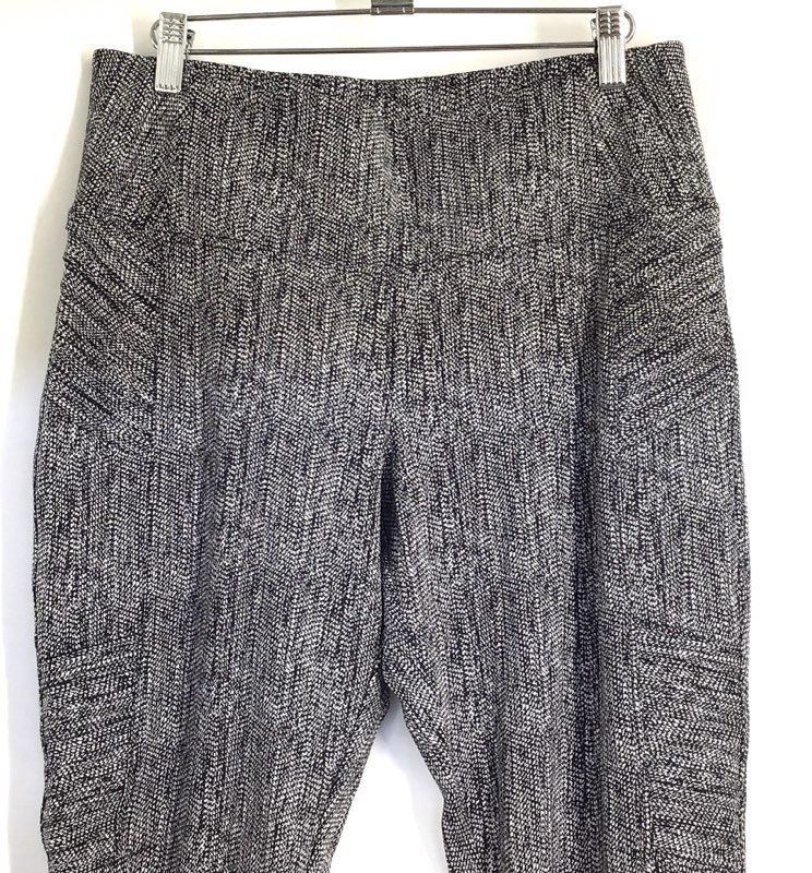 Athleta Women's Delancey Textured Moto Tight Black White Leggings Sz L