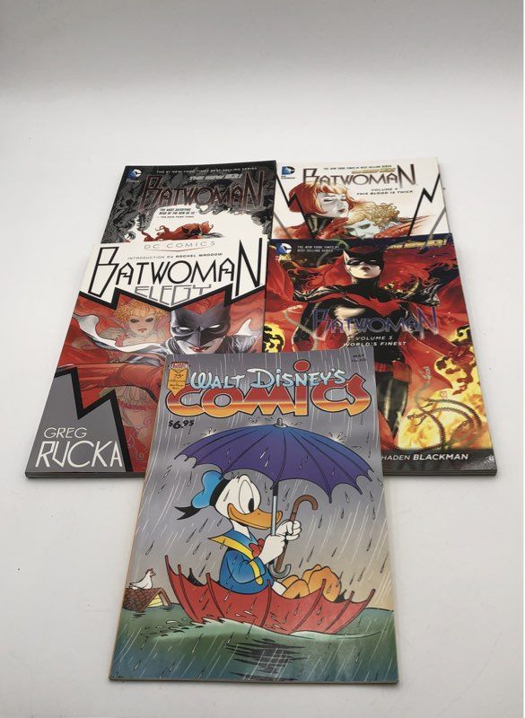 DC Batwoman Graphic Novel TPB Lot & Walt Disney Comics #656 5 Piece Set