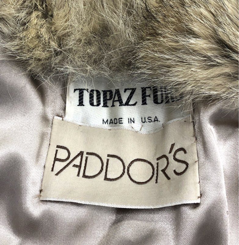 Vintage Topaz Furs Women's Natural Coyote Fur Coat Made in USA