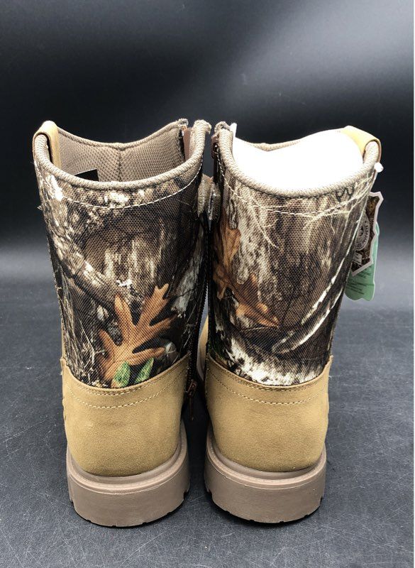 New Magellan Boys Brown Hunting Boots - Size 2D