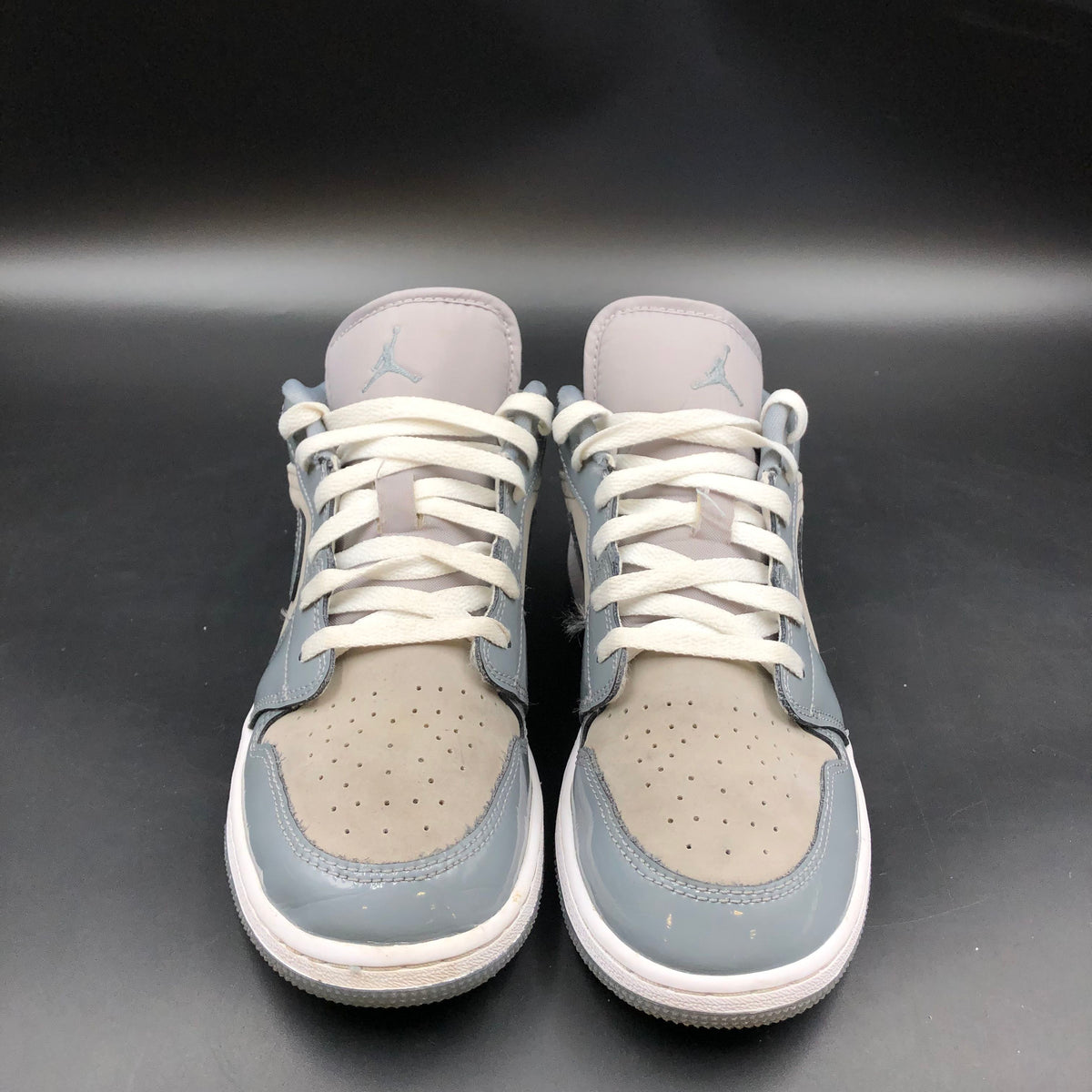Nike Air Jordan 1 Low Patent Cool Grey Boy's Sneakers Size 6Y COA