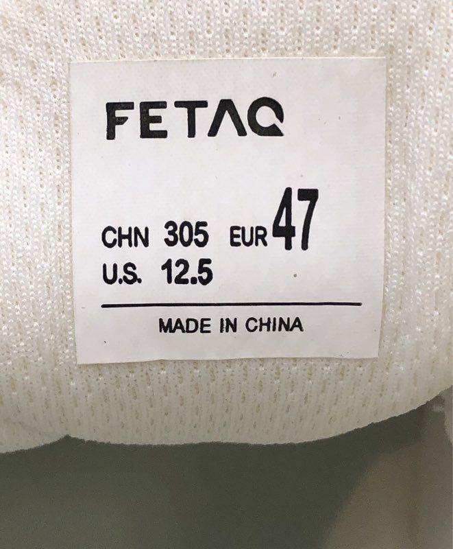 Fetaq White Low Top Athletic Training Lifestyle Sneakers Men's Size 12.5