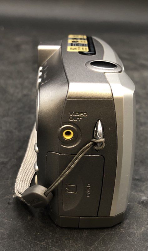 Kodak EasyShare CX4230 2.0 MP Digital Point & Shoot Camera