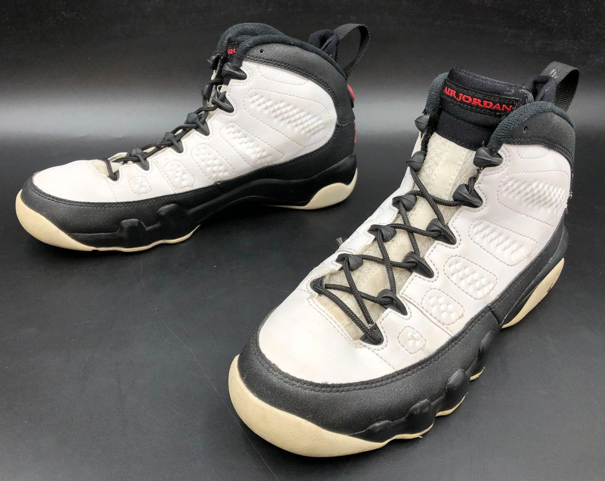 Nike Jordan 9 Retro BG 'Space Jam' Boys' White/Black Sneakers - Size 6.5Y (+COA)