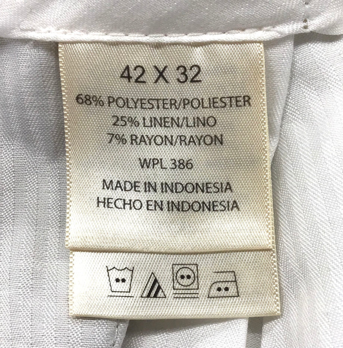 NWT Haggar Men's Khaki Trouser Pants - Size 42W X 32L