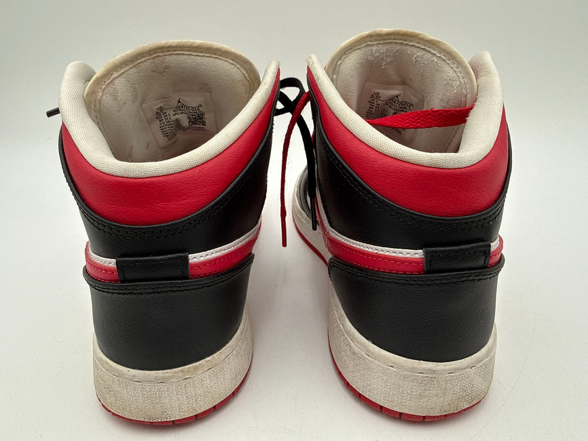 Nike Air Jordan 1 Girl's Retro 'Very Berry' Sneakers-Size: 6.5Y (+COA)