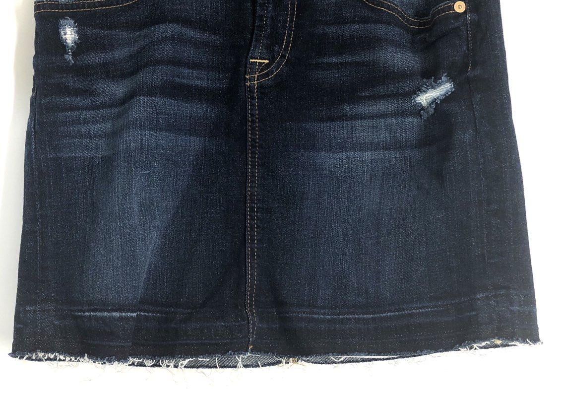7 For All Mankind Women's Dark Wash Distressed Raw Hem Denim Mini Skirt Sz 25