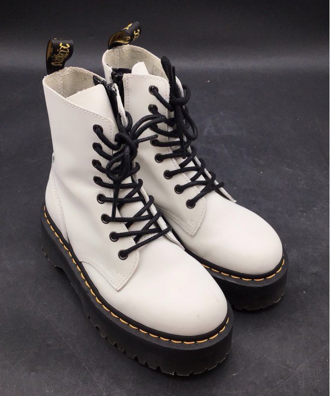 Dr. Martens Jadon White Smooth Leather Platform Boots Women's Size 6