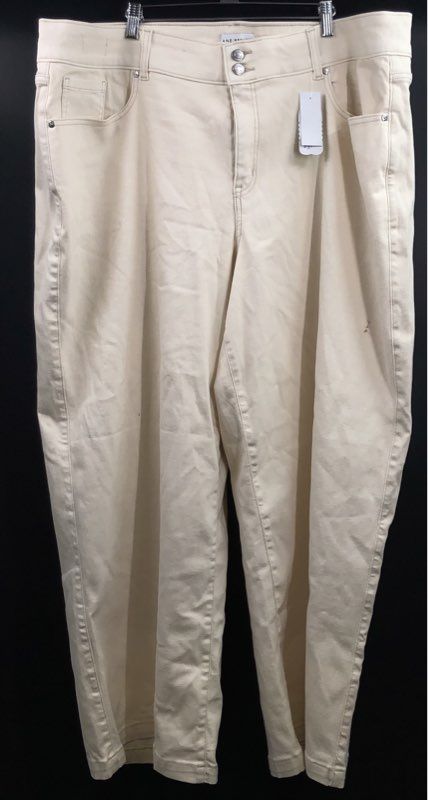 Lane Bryant Women's Cream Repreve Wide Leg Pants NWT Sz 24