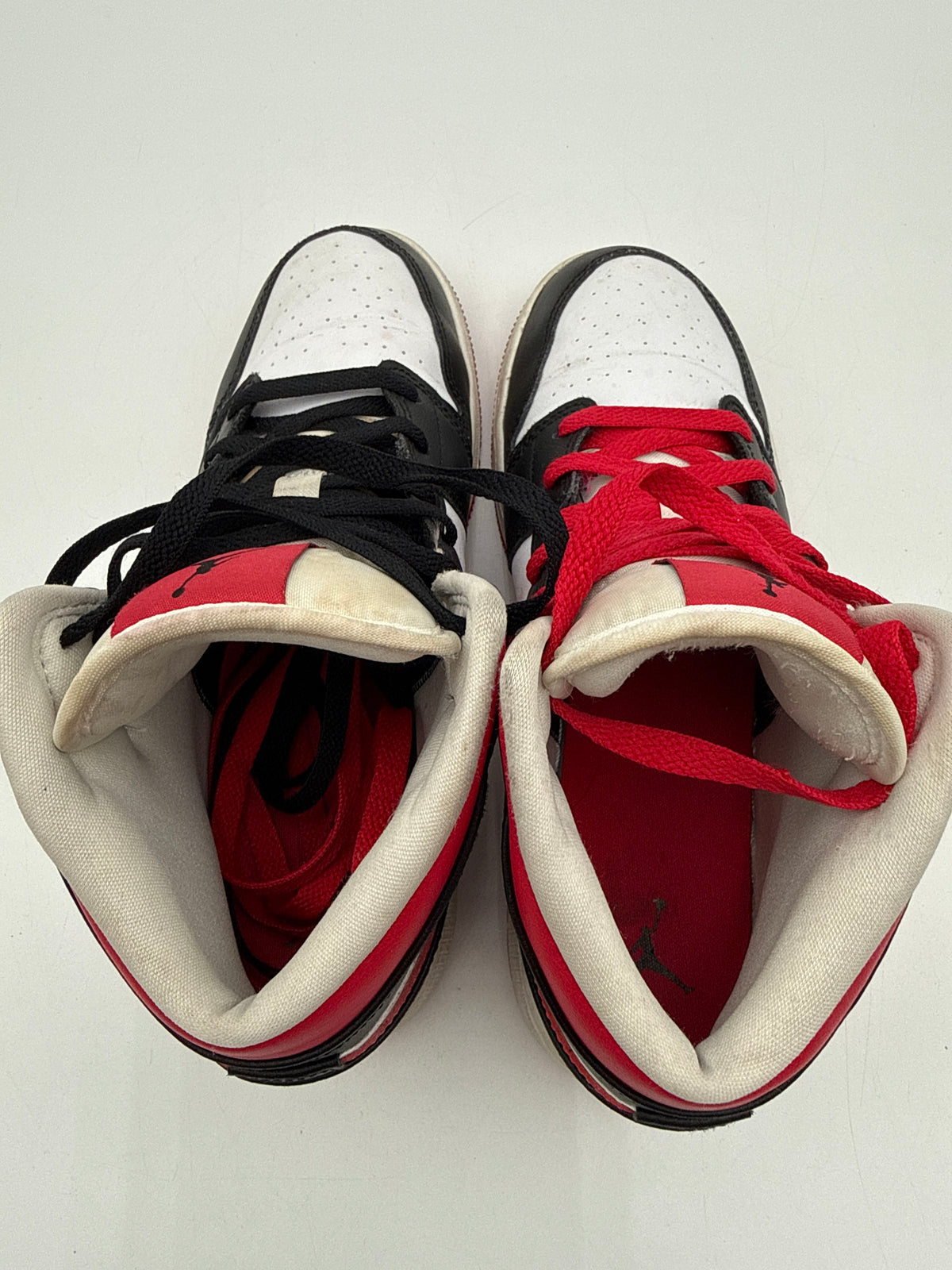Nike Air Jordan 1 Girl's Retro 'Very Berry' Sneakers-Size: 6.5Y (+COA)