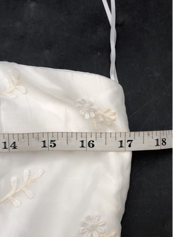 Altar'd State Women's White Strapless Tiered Applique Embroidered Dress Sz M NWT