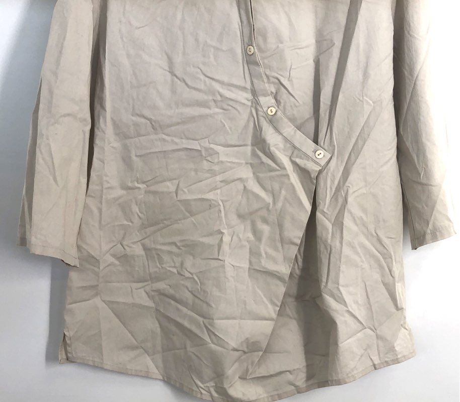 Miss L. Ray Women's Vanilla Kinsley Asymmetric Button Front Shirt NWT Sz 18