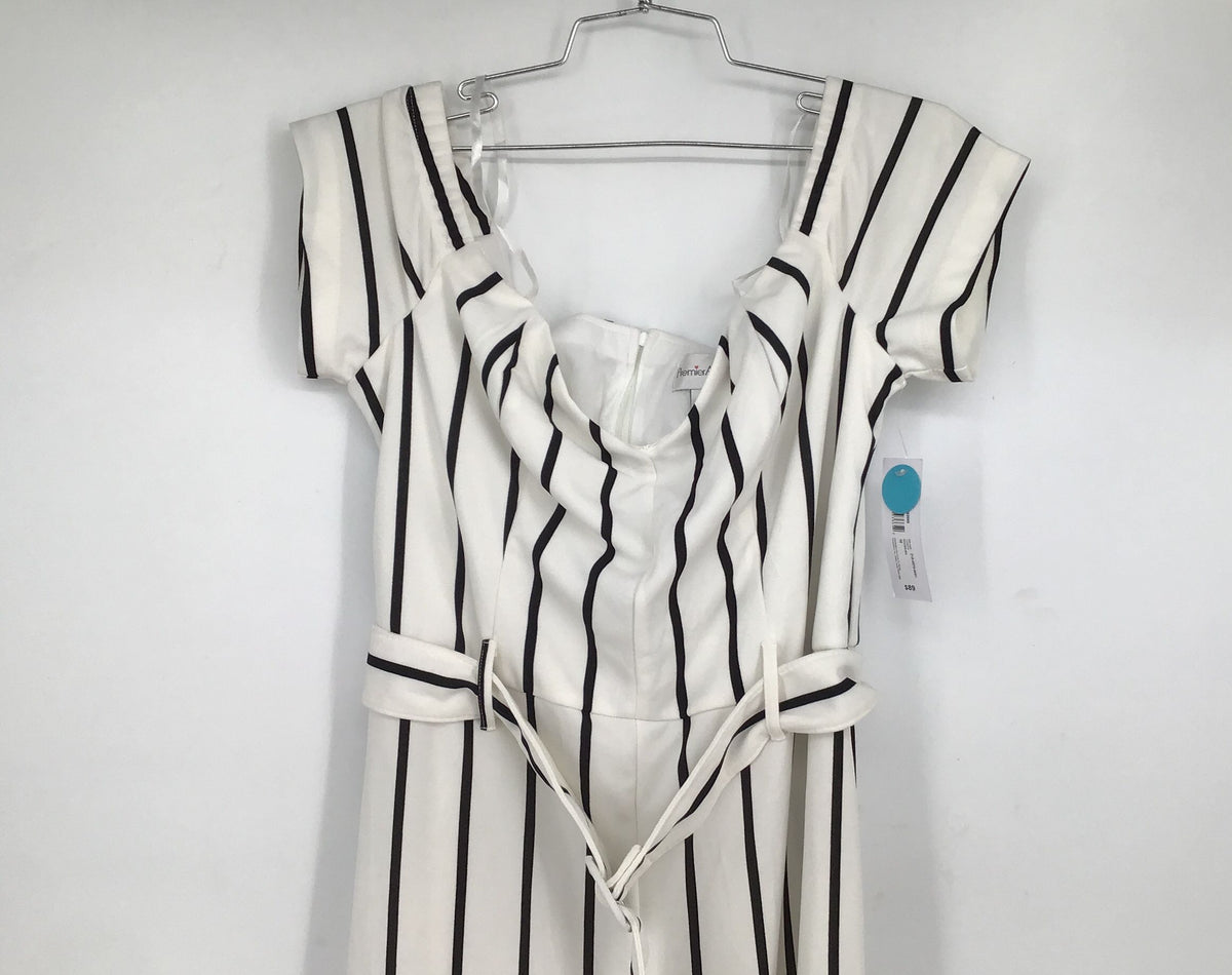 NWT Premier Amour Women&#39;s White Striped Back Zip One-Piece Jumpsuit - Size 16