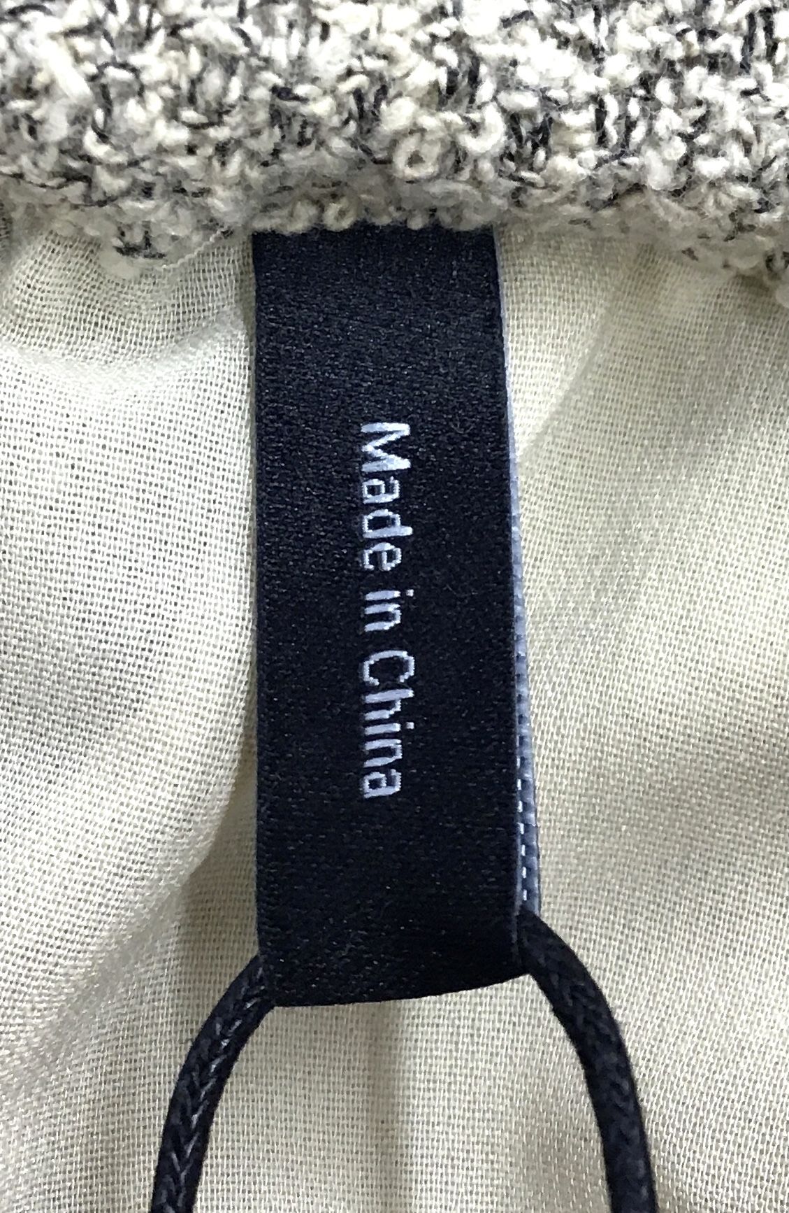 NWT Theory Women's Taupe Bermuda Shorts - Size S