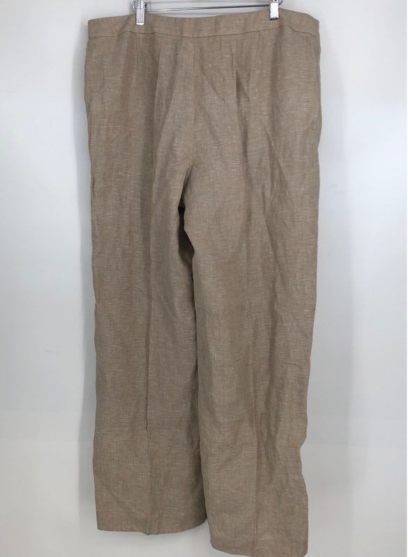 NWT Ellen Tracy Dress Pants - Size 16