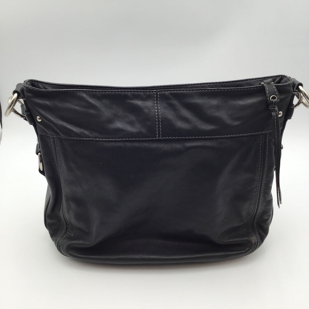 Authentic Coach Women&#39;s Black Leather Luxury Shoulder Bag - COA Included