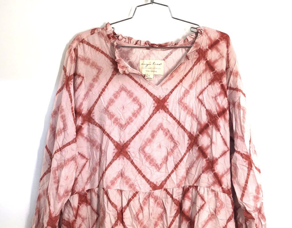 Evy's Tree Women's The Quinn Tiered Dress Red White Tie Dye Diamond Sz L