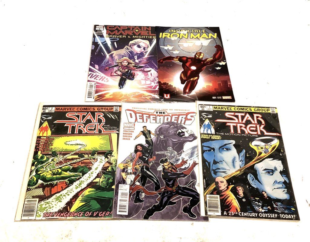 Comic Book Lot Marvel Mixed Bronze Age to Modern Superhero Approximately 40
