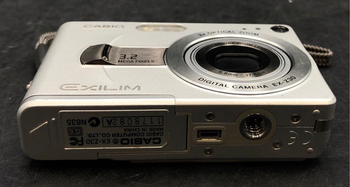 Casio Exilim EX-Z30 3.0 MP Compact Digital Camera