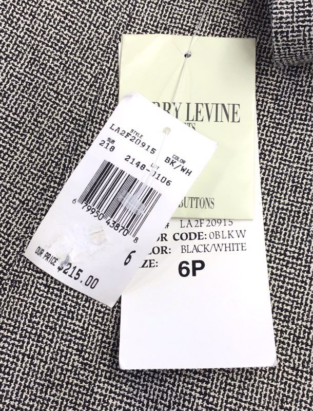 NWT Larry Levine Women's Black White Blazer - Size 6P
