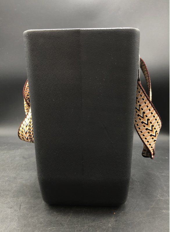 Versa Black Tote Bag