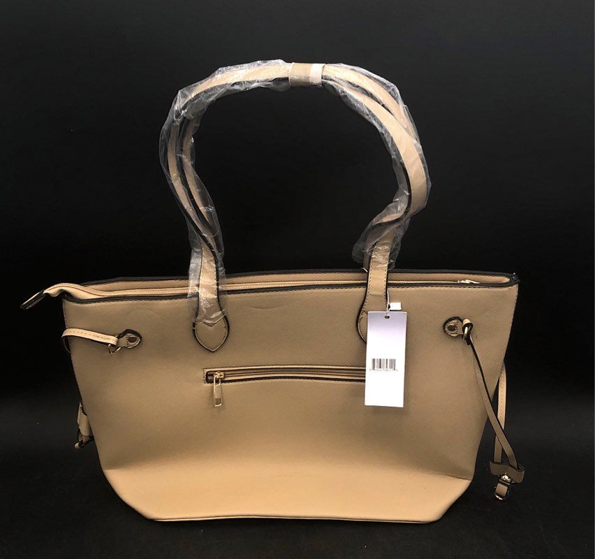 Marilyn Monroe Tan Saffiano Textured Tote Bag NWT Gold Hardware Handbag