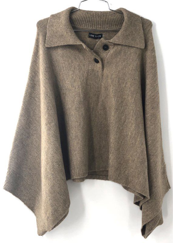 Love Token Women's Hayes Poncho Sweater Oatmeal Collared Knit NWT Sz M/L